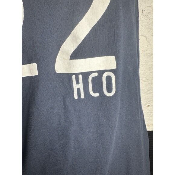 Hollister California Woman’s 1922 HCO Tshirt Size Medium - Picture 3 of 5